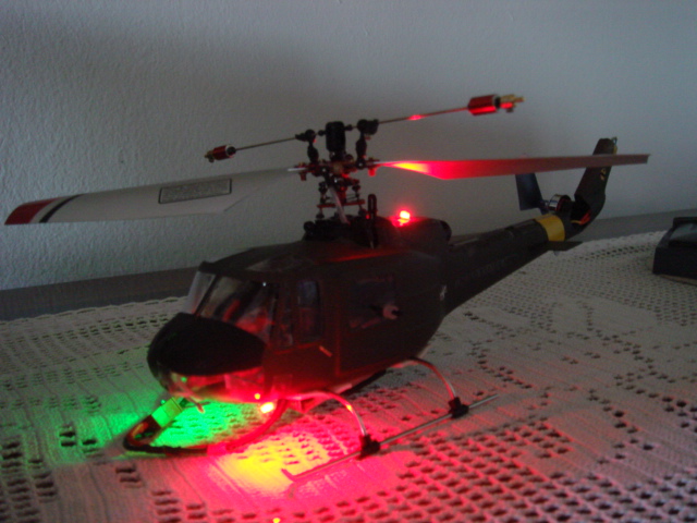 Wk 4#3b Bell 45° Fuso Huey, Kit Luci