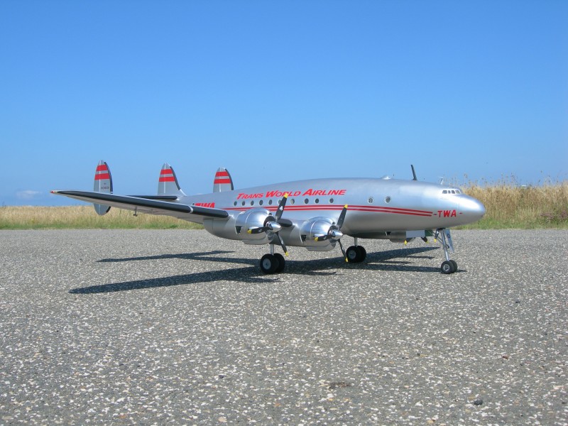 Lockheed Constellation L-049