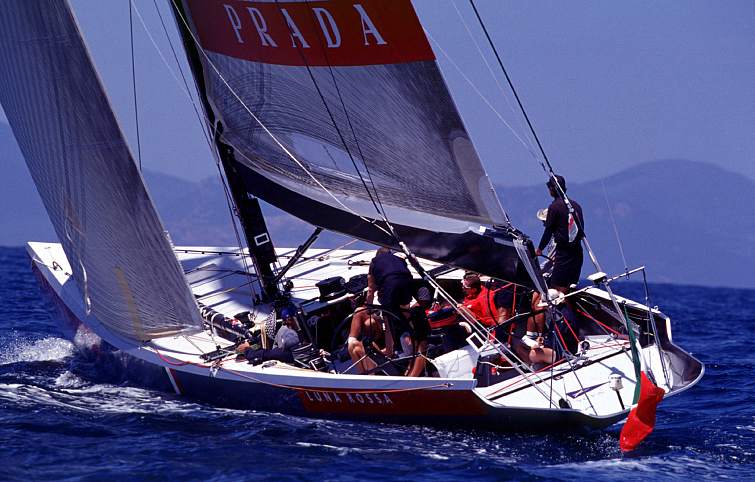 luna rossa