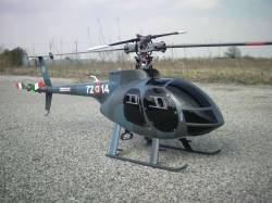 Innovator Con Fusoliera In Fiberglass Riverniciata Con I Colori Del 72° Stormo Della Aeronautica Mil