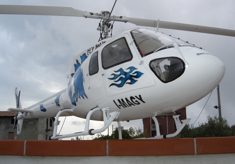 Ecureuil as 350 autocostruito