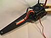 progetto LOSI BI-8ight-foto-supporto-esc-e-blocca-batterie.jpg